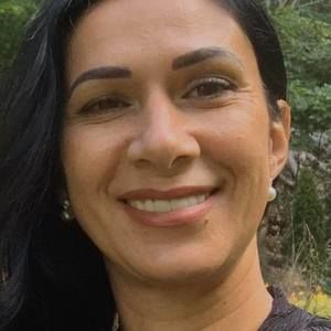 Meet your Posher, Cecilia